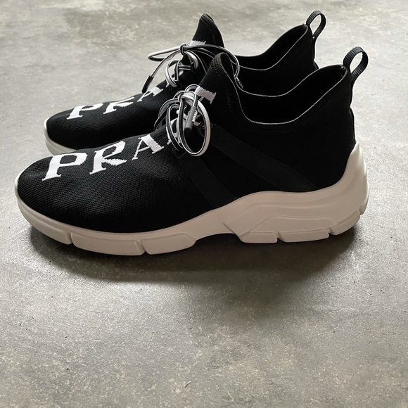 LIKE NEW Prada XY Knit Sneakers - Picture 4 of 15